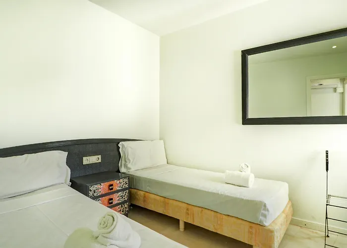 La Gioia 2 By Hello Homes