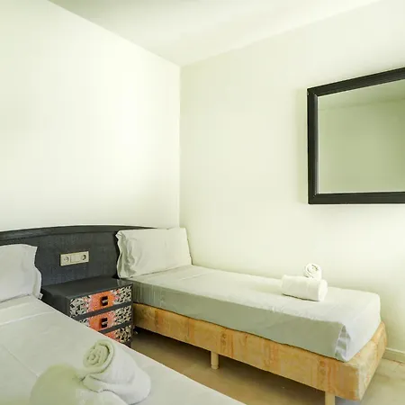 La Gioia 2 By Hello Homes